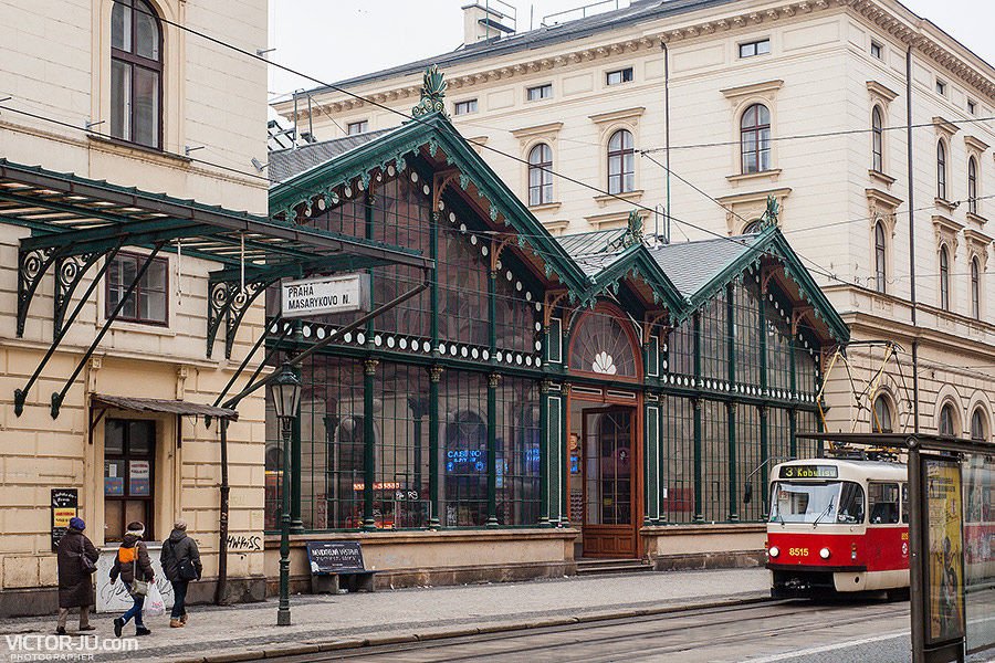 Железнодорожный вокзал в Праге - Masarykovo Nádraží