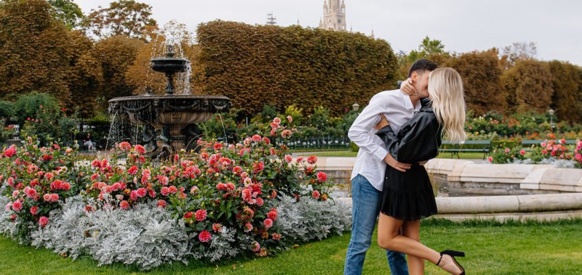 Couple photoshoot in Vienna – Capturing the Perfect Proposal