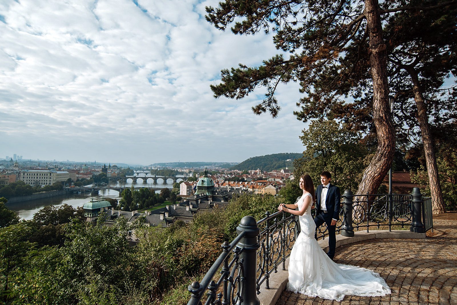Prague proposal photoshoot