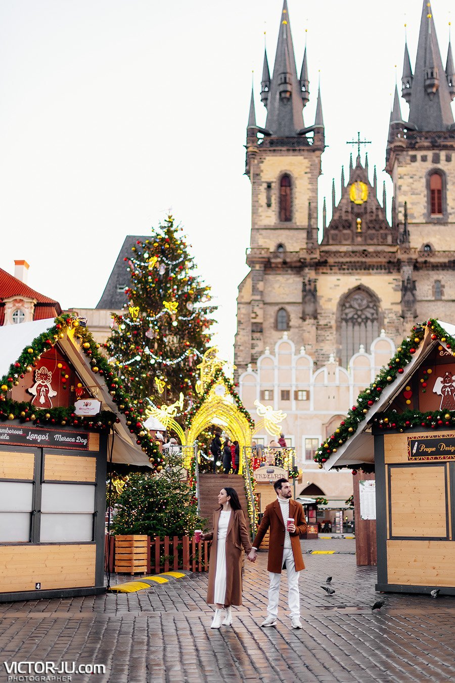 Christmas Photoshoot in Prague