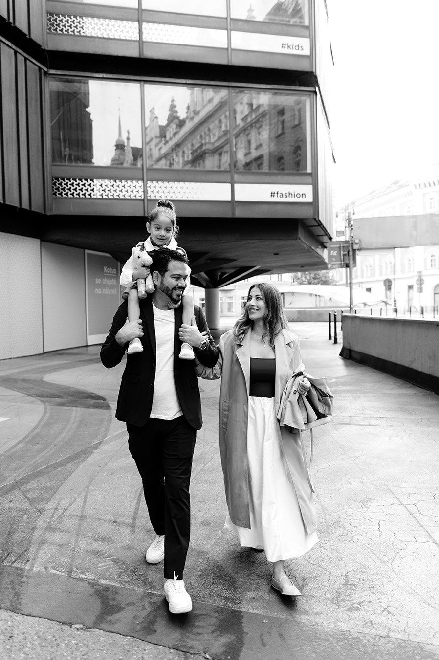 Family photo session in Prague