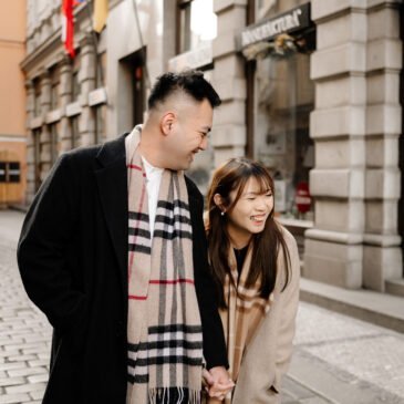 Романтическая фотосессия Love story в Праге – Рассвет и Уютные Улочки