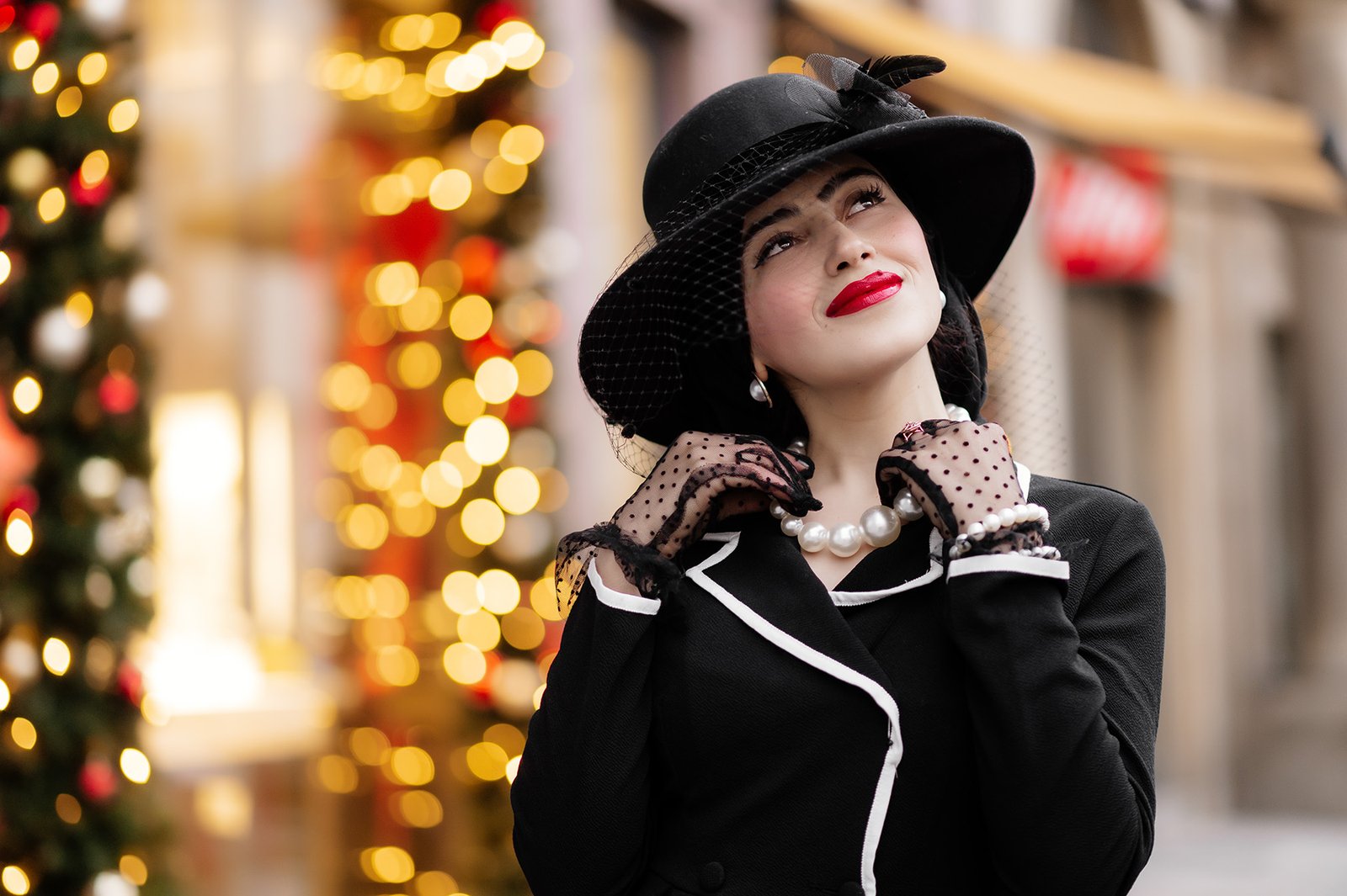 Vienna proposal photo shoot Solo Christmas Photoshoot